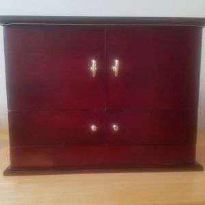 Deluxe Cosmetic Organizer by Lori Greiner